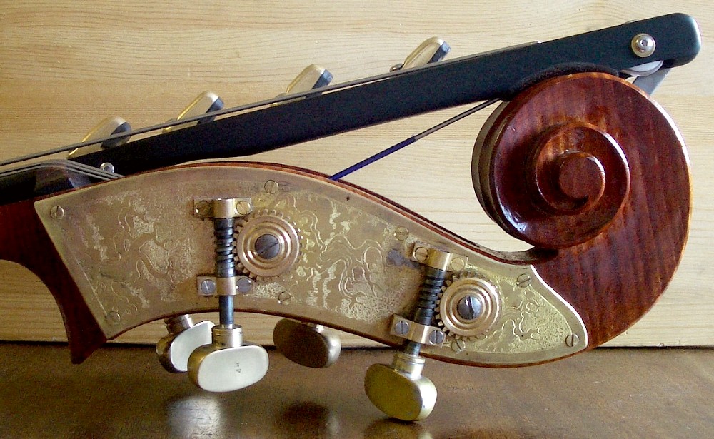 hand side of C-extension, capos open
